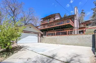 43602 Bow Canyon Ln, Big Bear Lake, CA 92315 - Photo 2