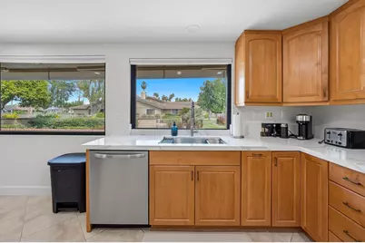 2 Maximo Way, Palm Desert, CA 92260 - Photo 4