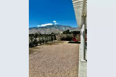 2651 Desert Breeze Way, Palm Springs, CA 92262 - Photo 42