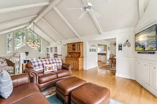653 Brentwood Dr, Lake Arrowhead, CA 92352 - Photo 14
