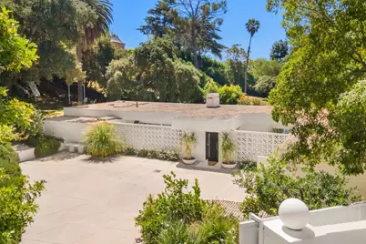 1030 San Rafael Lane, Pasadena, CA 91105 - Photo 54