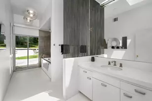 1030 San Rafael Ln, Pasadena, CA 91105 - Photo 30