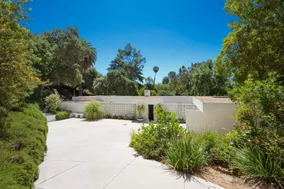 1030 San Rafael Lane, Pasadena, CA 91105 - Photo 8