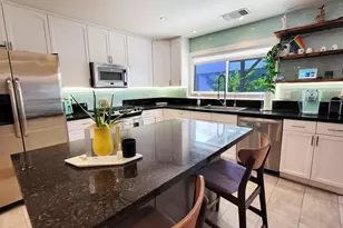 27205 Hombria Dr, Cathedral City, CA 92234 - Photo 14