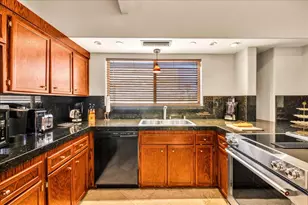 34820 Msn Hls Dr, Rancho Mirage, CA 92270 - Photo 12