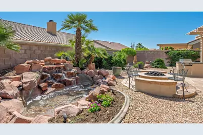 36666 Tallowood Drive, Palm Desert, CA 92211 - Photo 2