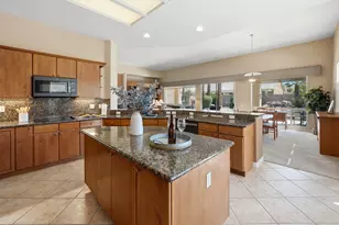 36666 Tallowood Dr, Palm Desert, CA 92211 - Photo 20