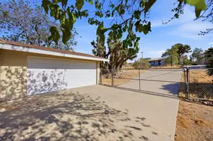 7798 Acoma Trail, Yucca Valley, CA 92284 - Photo 4