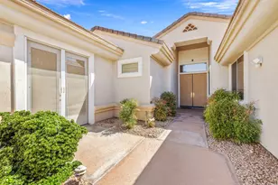 36426 Tallowood Dr, Palm Desert, CA 92211 - Photo 6