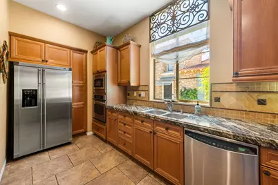 6341 Via Stasera, Palm Desert, CA 92260 - Photo 10
