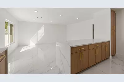 1372 E Camino Primrose E, Palm Springs, CA 92264 - Photo 22