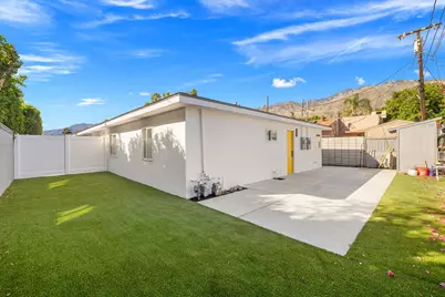 1372 E Camino Primrose E, Palm Springs, CA 92264 - Photo 14