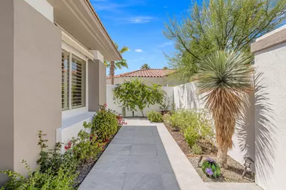 670 Mesa Grande Drive, Palm Desert, CA 92211 - Photo 10