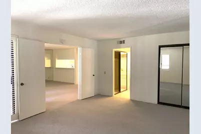353 E Via Escuela #213, Palm Springs, CA 92262 - Photo 12