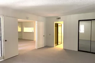 353 E Via Escuela, Palm Springs, CA 92262 - Photo 12