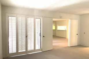 353 E Via Escuela, Palm Springs, CA 92262 - Photo 12