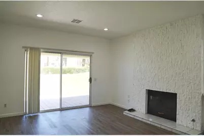 259 Desert Falls Drive E, Palm Desert, CA 92211 - Photo 4