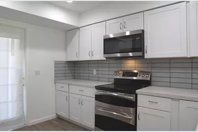 259 Desert Falls Drive E, Palm Desert, CA 92211 - Photo 10