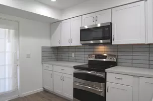 259 Desert Falls Dr E, Palm Desert, CA 92211 - Photo 10