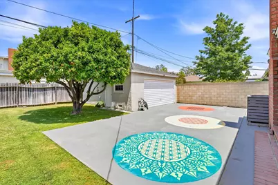 5809 E Scrivener Street, Long Beach, CA 90808 - Photo 32