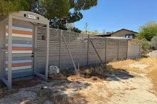 49027 Hibiscus Dr, Morongo Valley, CA 92256 - Photo 34