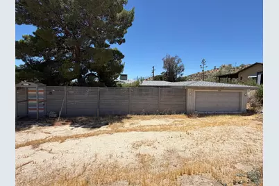 49027 Hibiscus Drive, Morongo Valley, CA 92256 - Photo 40