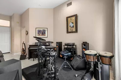 37616 Pineknoll Avenue, Palm Desert, CA 92211 - Photo 14