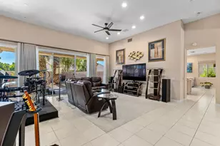37616 Pineknoll Ave, Palm Desert, CA 92211 - Photo 8