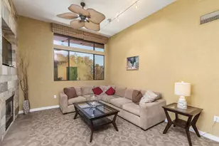 780 E Palm Canyon Dr, Palm Springs, CA 92262 - Photo 8