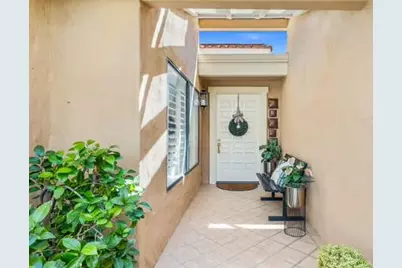 178 Gran Via, Palm Desert, CA 92260 - Photo 2