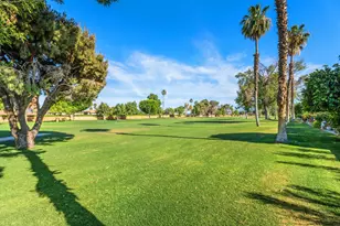 41588 Woodhaven Dr E, Palm Desert, CA 92211 - Photo 10