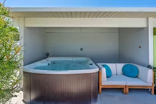504 E Laurel Cir, Palm Springs, CA 92262 - Photo 30