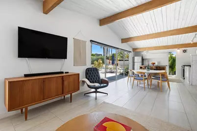 504 E Laurel Circle, Palm Springs, CA 92262 - Photo 10