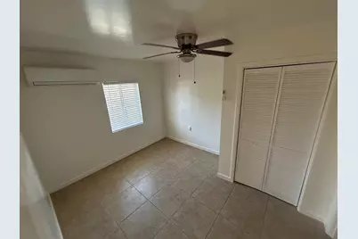 45667 Oasis Street, Indio, CA 92201 - Photo 8