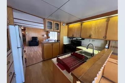 69471 Country Club Drive, Desert Hot Springs, CA 92241 - Photo 12