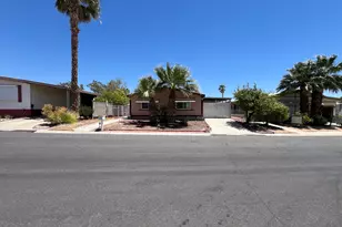 69250 Parkside Dr, Desert Hot Springs, CA 92241 - Photo 2