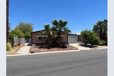 69250 Parkside Drive, Desert Hot Springs, CA 92241 - Photo 4