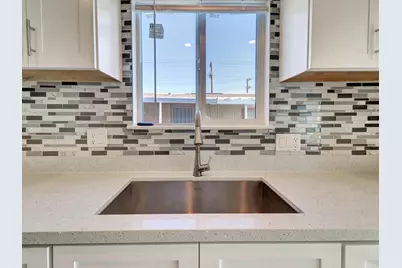 15687 Palm Drive #73, Desert Hot Springs, CA 92240 - Photo 12