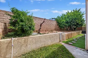 2857 Summer Set Cir, Banning, CA 92220 - Photo 48