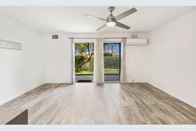 77835 California Drive #C2, Palm Desert, CA 92211 - Photo 2