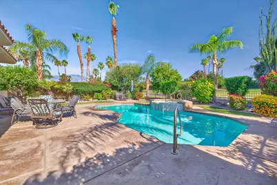 83 N Kavenish Drive, Rancho Mirage, CA 92270 - Photo 2