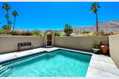 53380 Avenida Obregon, La Quinta, CA 92253 - Photo 1
