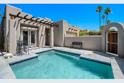 53380 Avenida Obregon, La Quinta, CA 92253 - Photo 10