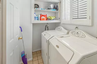 2930 W Florence Avenue W, Los Angeles, CA 90043 - Photo 18