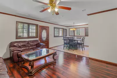 2930 W Florence Avenue W, Los Angeles, CA 90043 - Photo 1