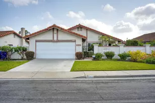 218 Saguaro Pl, Oceanside, CA 92057 - Photo 2