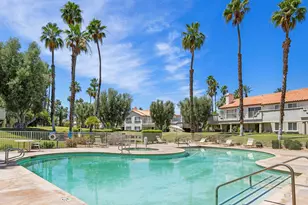 786 Montana Vista Dr, Palm Desert, CA 92211 - Photo 32