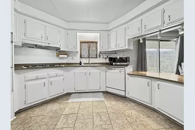 33160 Westchester Drive, Thousand Palms, CA 92276 - Photo 8