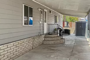33160 Westchester Dr, Thousand Palms, CA 92276 - Photo 2