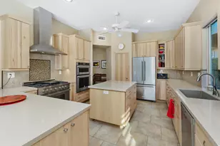 223 Kavenish Dr, Rancho Mirage, CA 92270 - Photo 12
